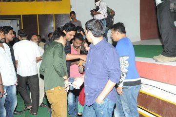 Yevadu Trailer Launch at Sandhya 70MM